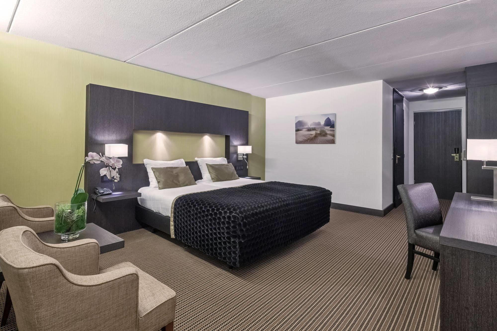 Van Der Valk Hotel Goes Exterior photo