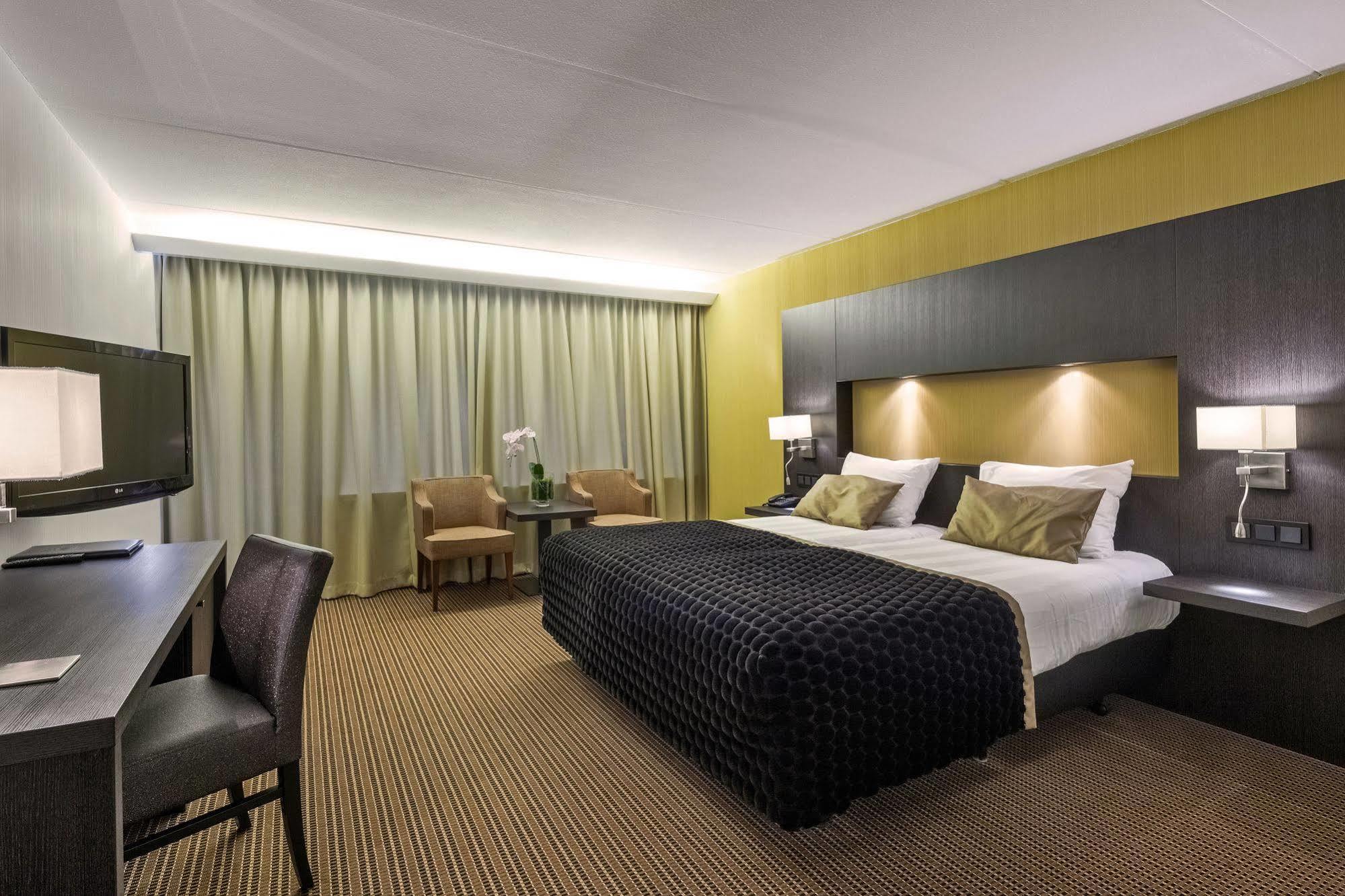 Van Der Valk Hotel Goes Exterior photo